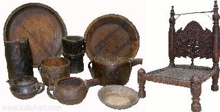 antike Holz Waren aus Nuristan